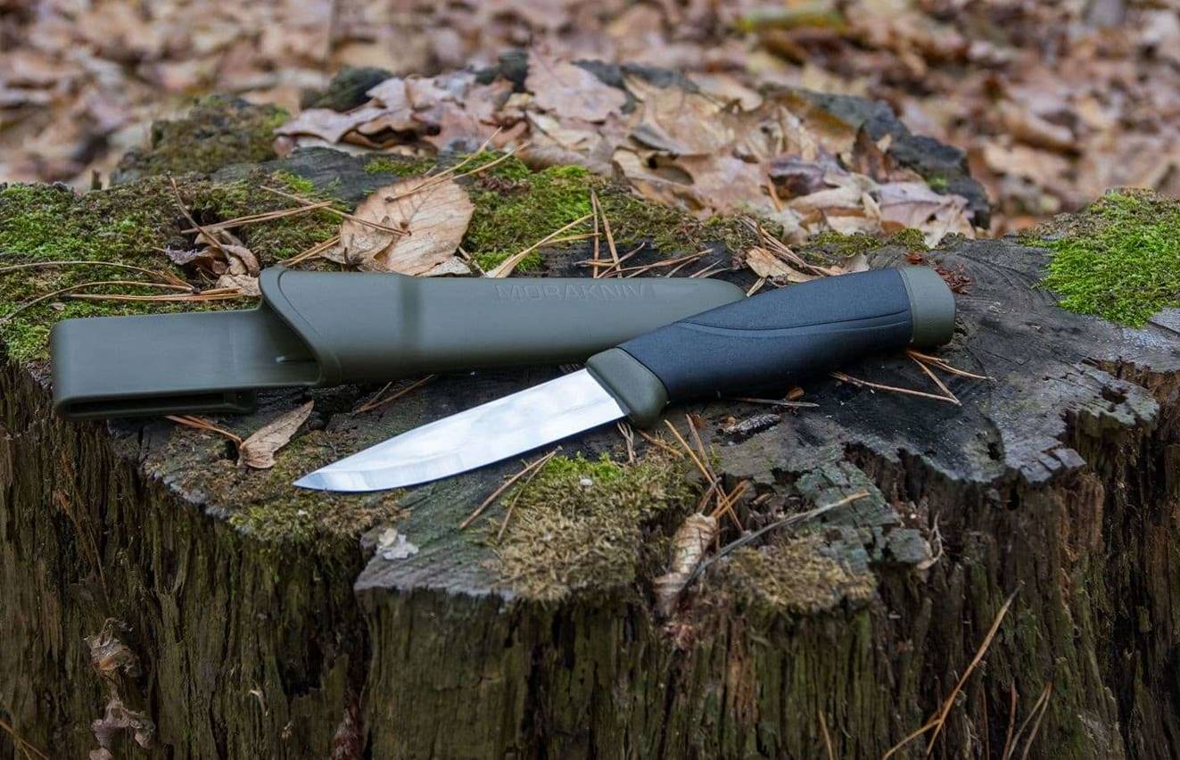 Morakniv Companion Heavy Duty Outdoor Knife Military Green